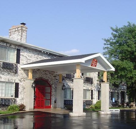 Ripon Welcome Inn And Suites ภายนอก รูปภาพ
