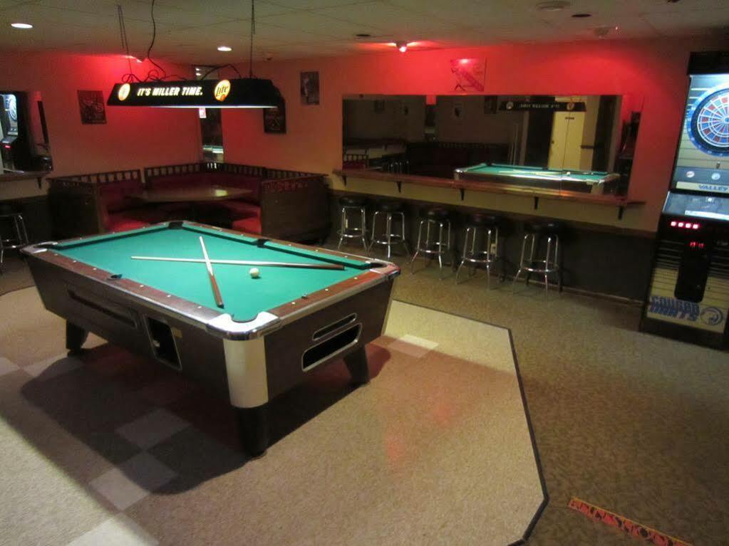 Ripon Welcome Inn And Suites ภายนอก รูปภาพ