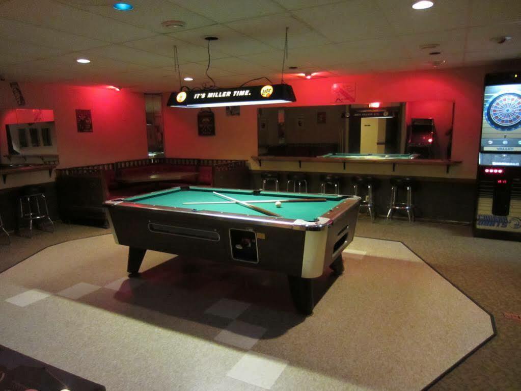 Ripon Welcome Inn And Suites ภายนอก รูปภาพ